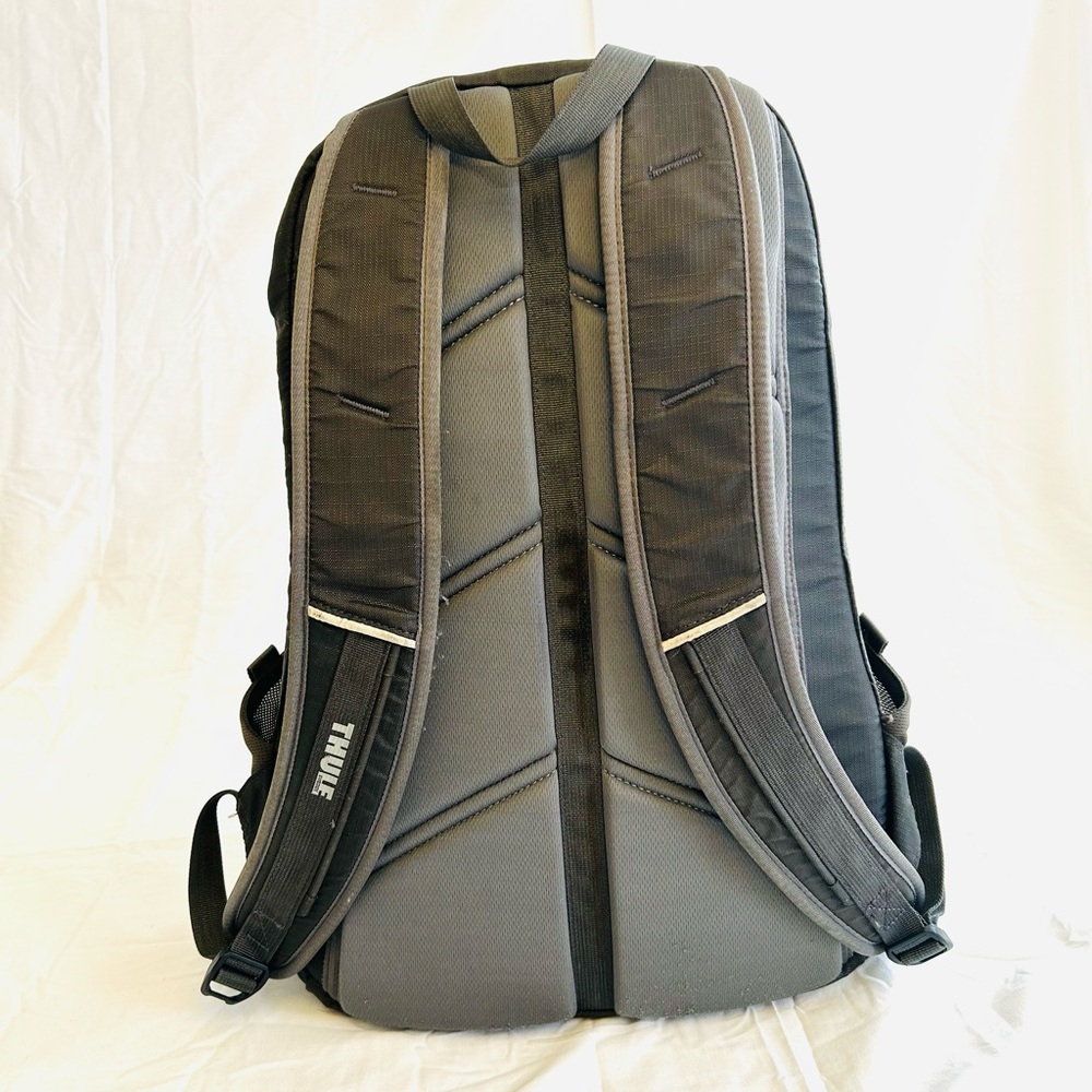 Thule EnRoute Strut Backpack - Picture 7 of 10